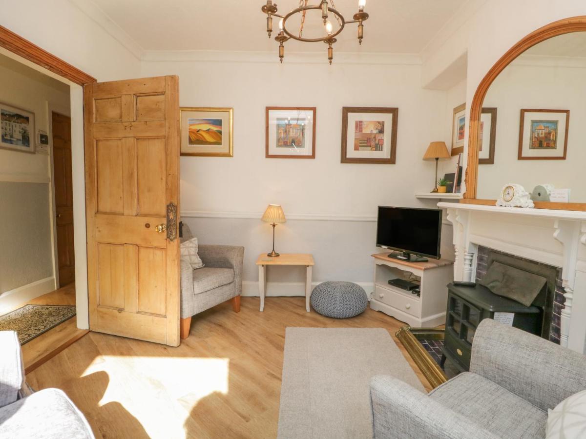 Honeysuckle Cottage, Craig Walk Bowness-on-Windermere Luaran gambar